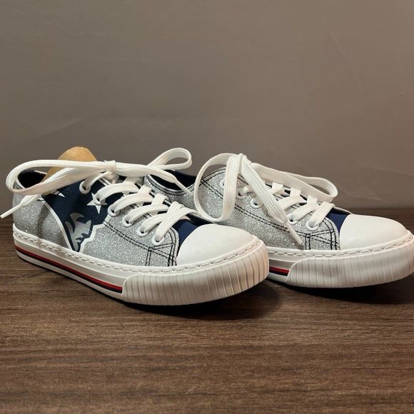 New England Patriots Womens Glitter Low Top Canvas Shoe sz 6 - Picture 1 of 6